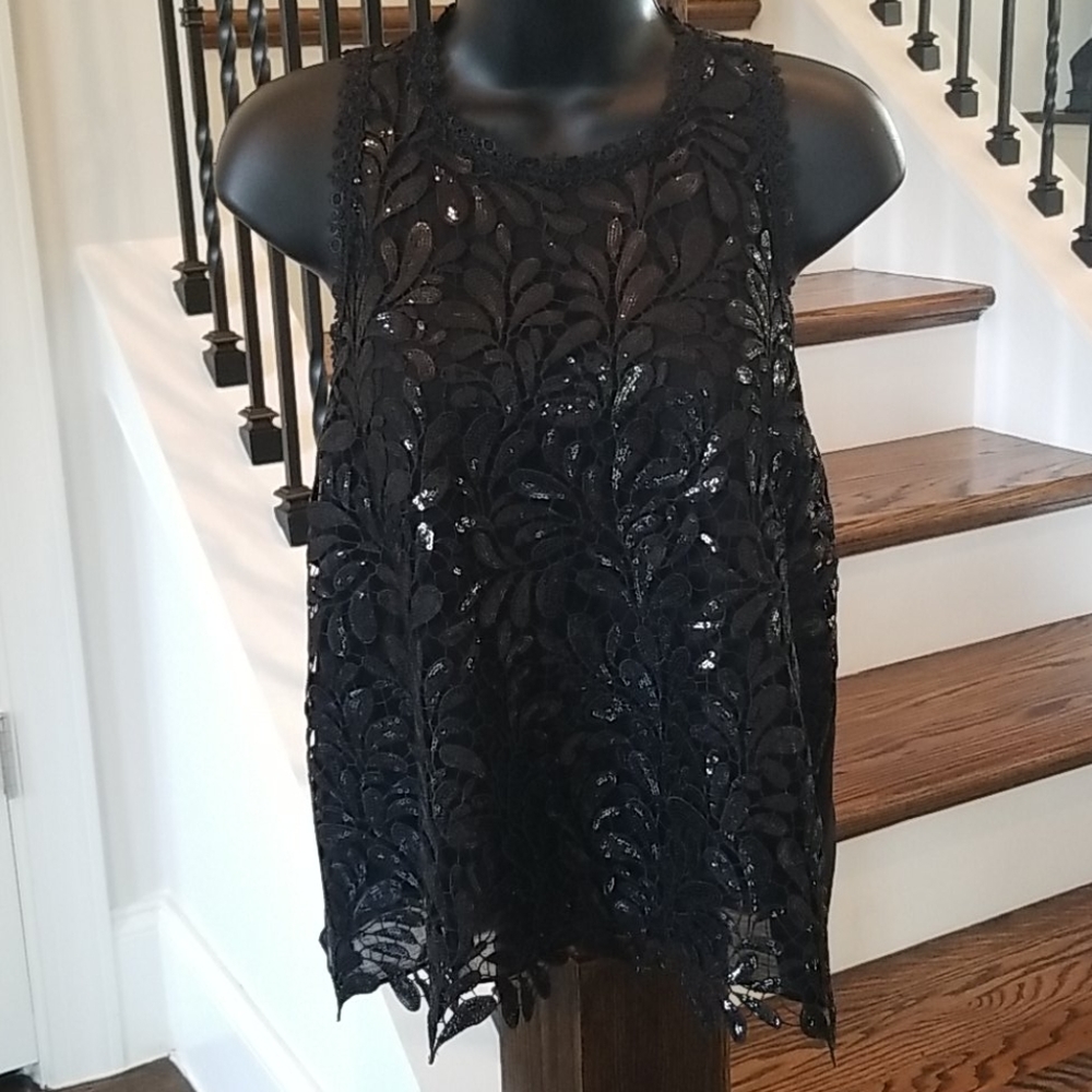 Elegant Crochet Trim Sequin Top